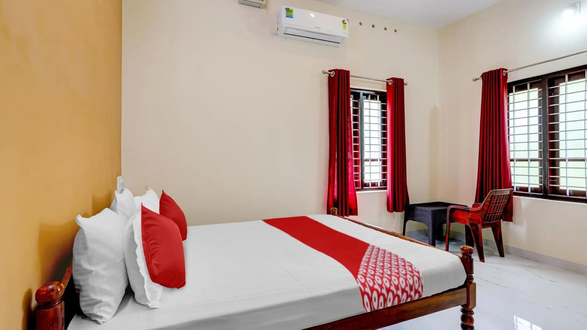 Hotel O Sivananda Homestay Varkala 4*,  India